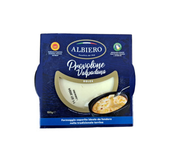 Сир Проволоне "Provolone Valpadana PDO" у керамічній тарілці – італійська традиція смаку - фото | Сирна Карта