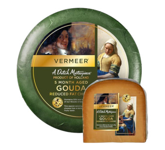 Сыр зрелый Вермейер "Vermeer A Dutch Masterpiece" 10 кг – низкожирная голландская гауда премиум-класса с изысканным фруктовым вкусом!  Идеален для ресторанов, HoReCa и сырных гурманов. - фото | Сирна Карта